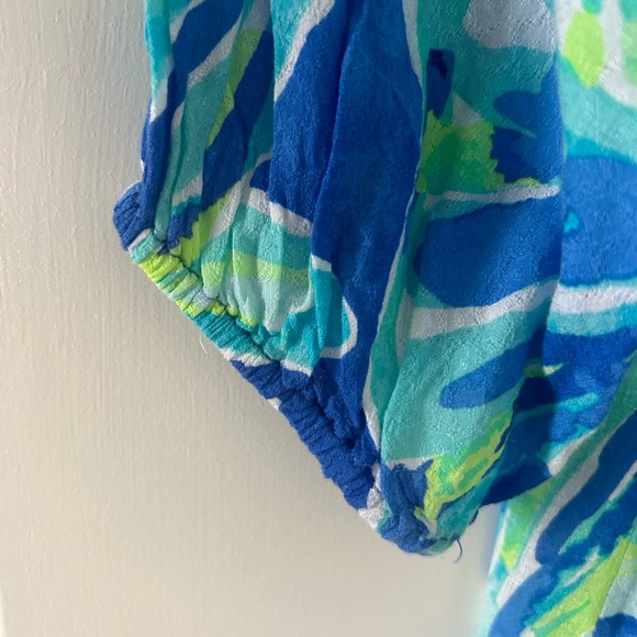 EUC Lilly Pulitzer button front blouse, size large - Picture 2 of 6